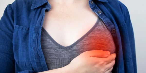 感染リスクと炎症反応（授乳・時間差発症含む）